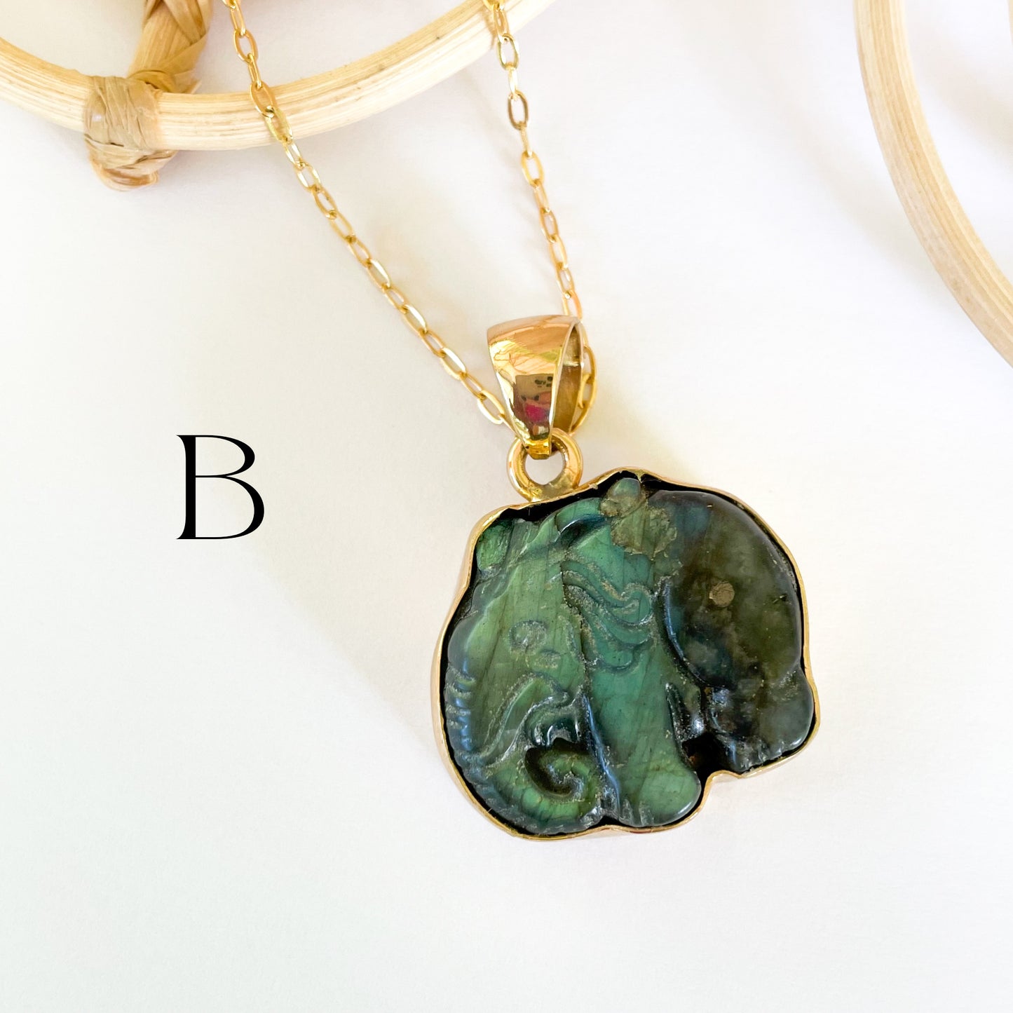 Labradorite Animal Pendants - Alchemia