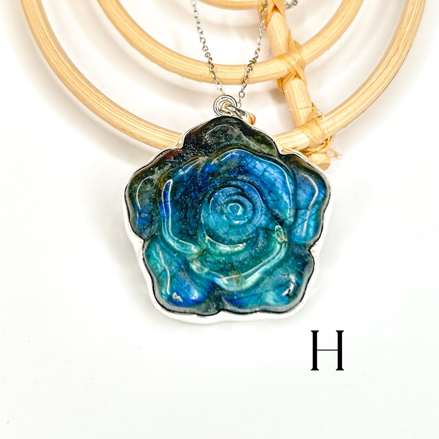 Labradorite Rose Pendant - Solid Sterling Silver