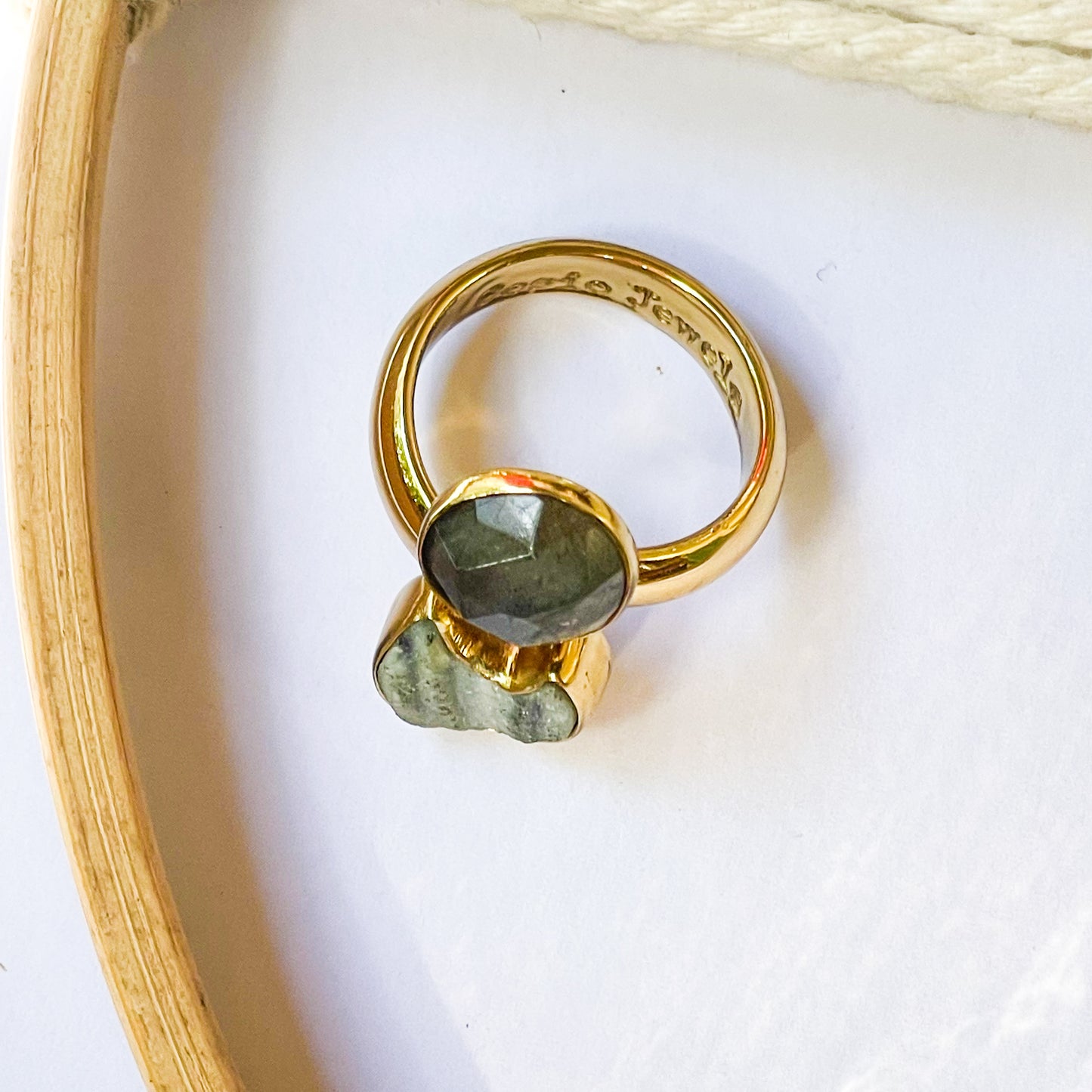 Druzy Moon & Labradorite Bypass Ring - Alchemia