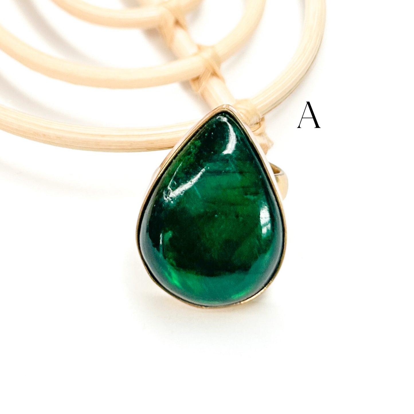 Green Rainbow Moonstone Ring - Alchemia