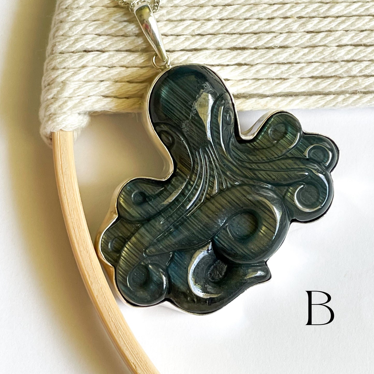 Octopus Labradorite Pendant - Solid Sterling Silver
