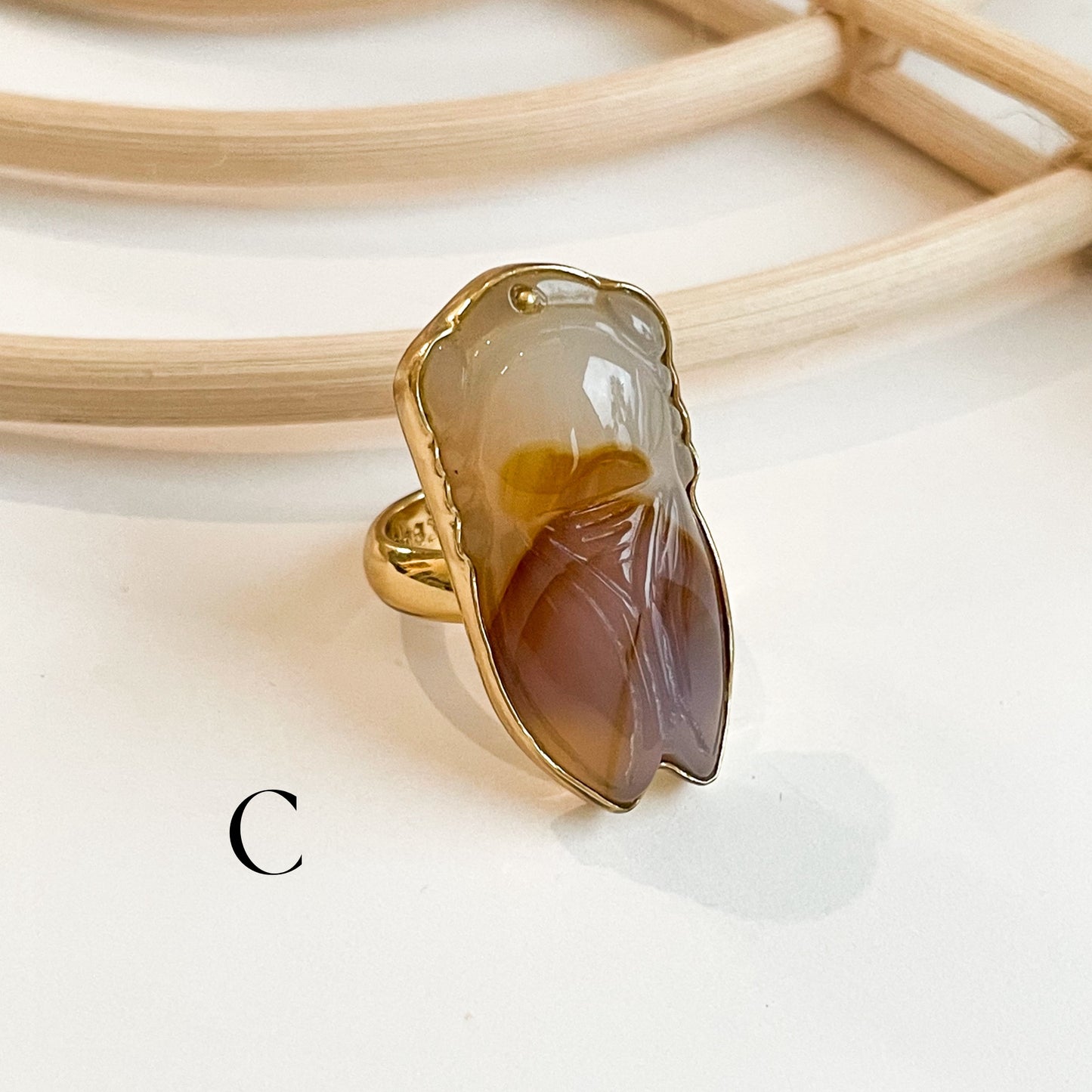 Agate Cicada Feng Shui Ring - Alchemia
