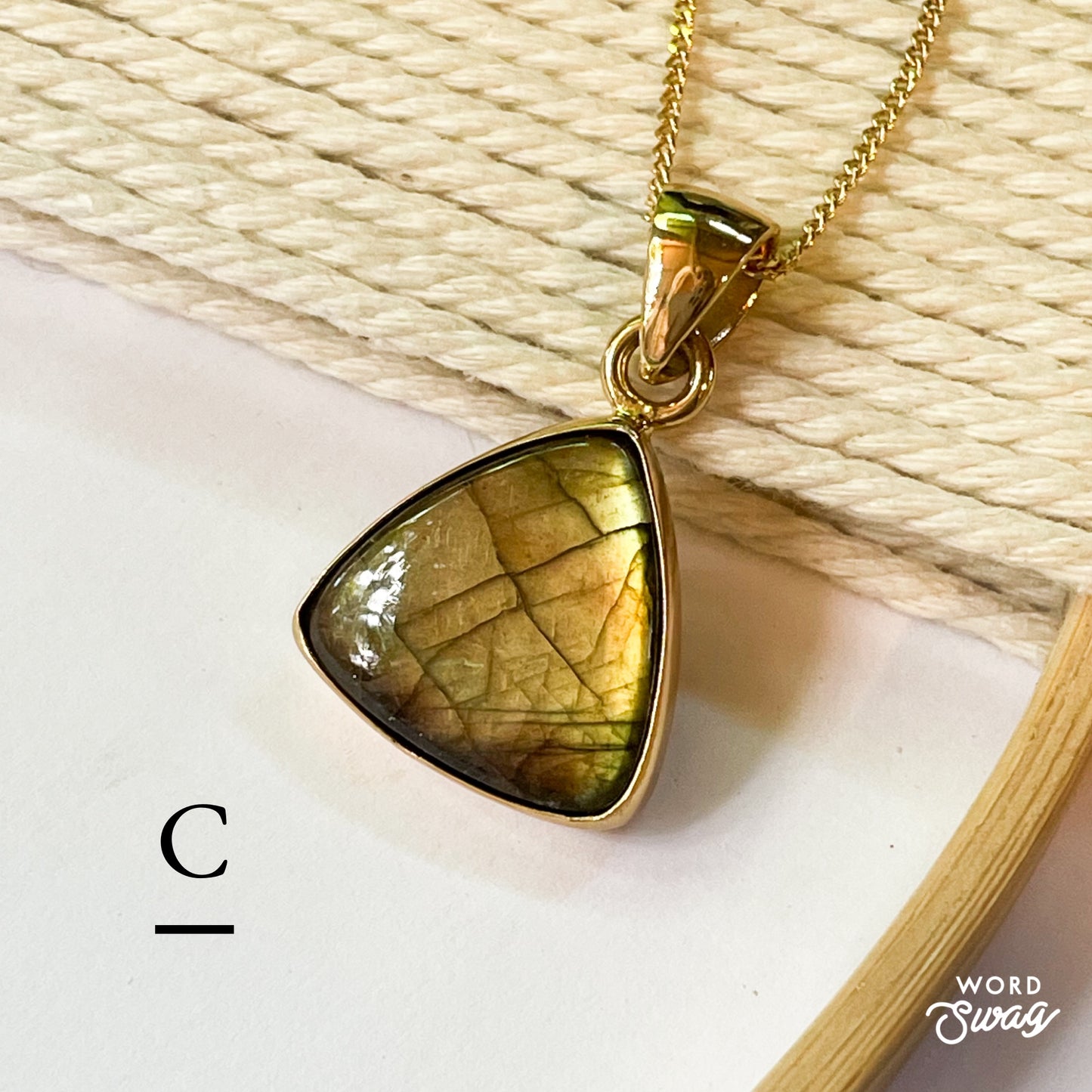 Labradorite Fire Pendant - Alchemia