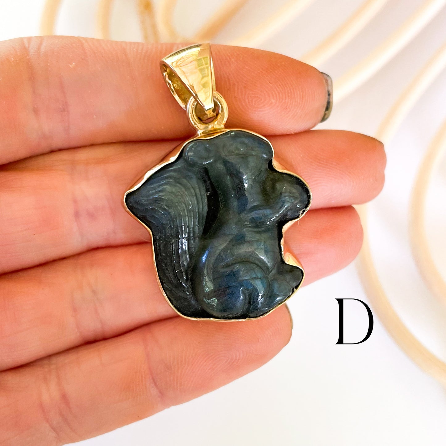 Labradorite Animal Pendants - Alchemia