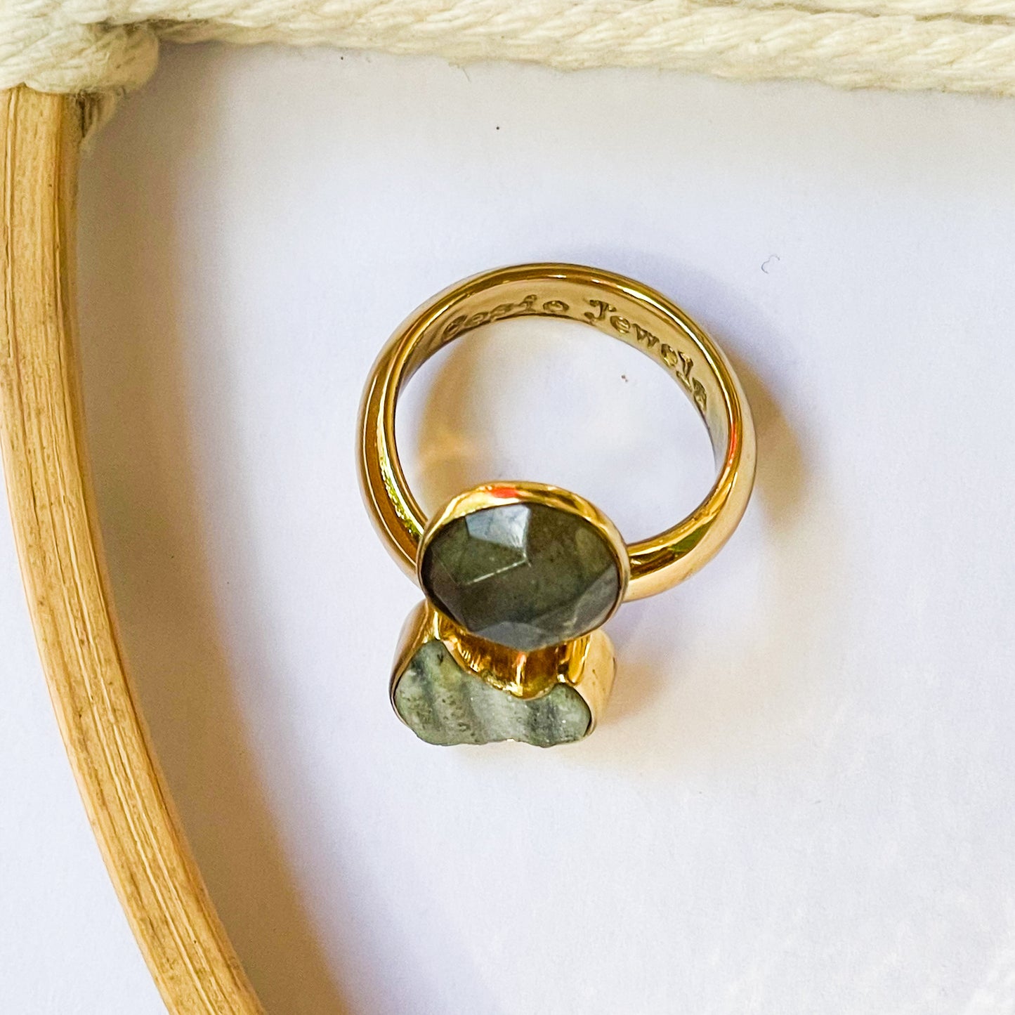 Druzy Moon & Labradorite Bypass Ring - Alchemia