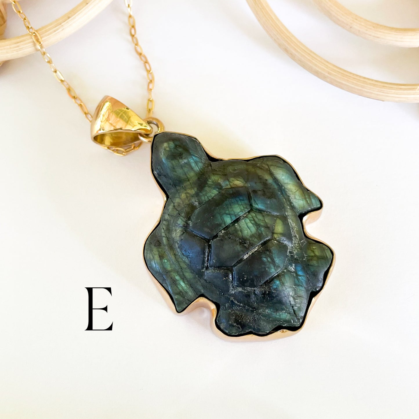 Labradorite Animal Pendants - Alchemia