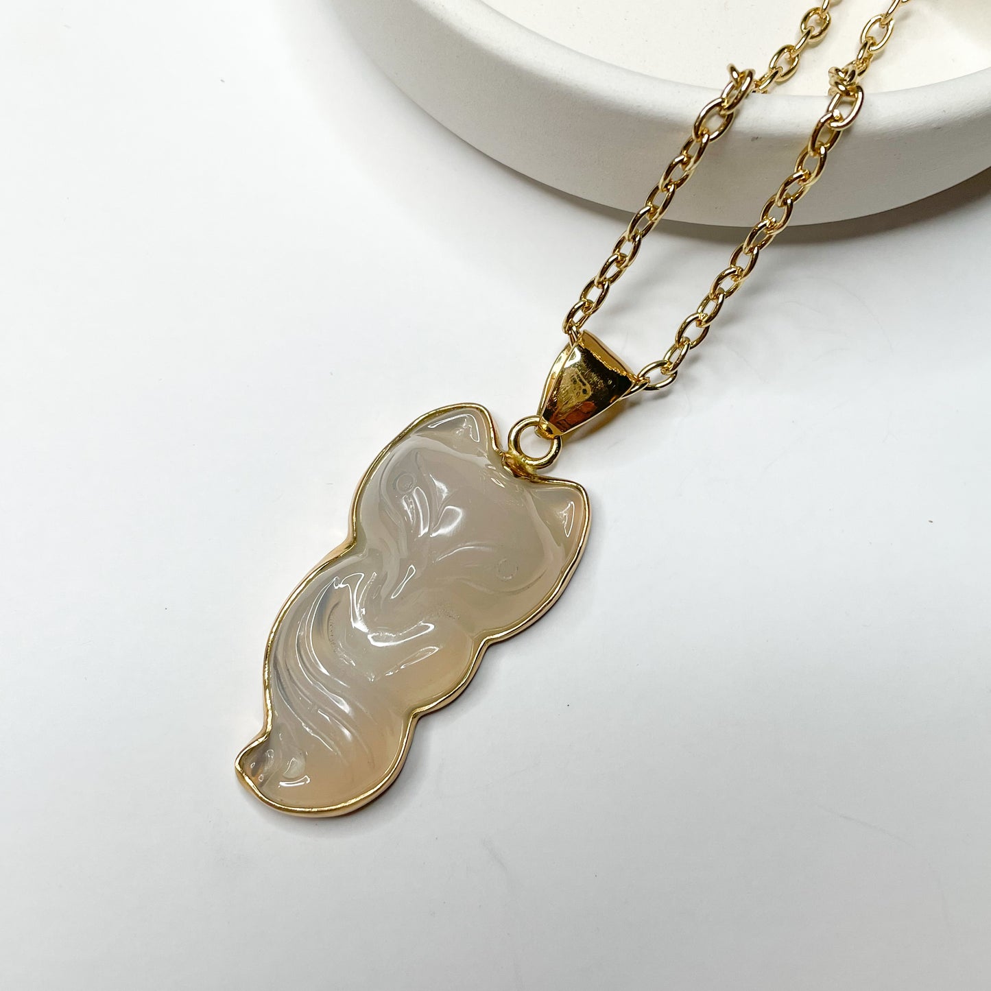 White Foxy Agate Pendant - Alchemia