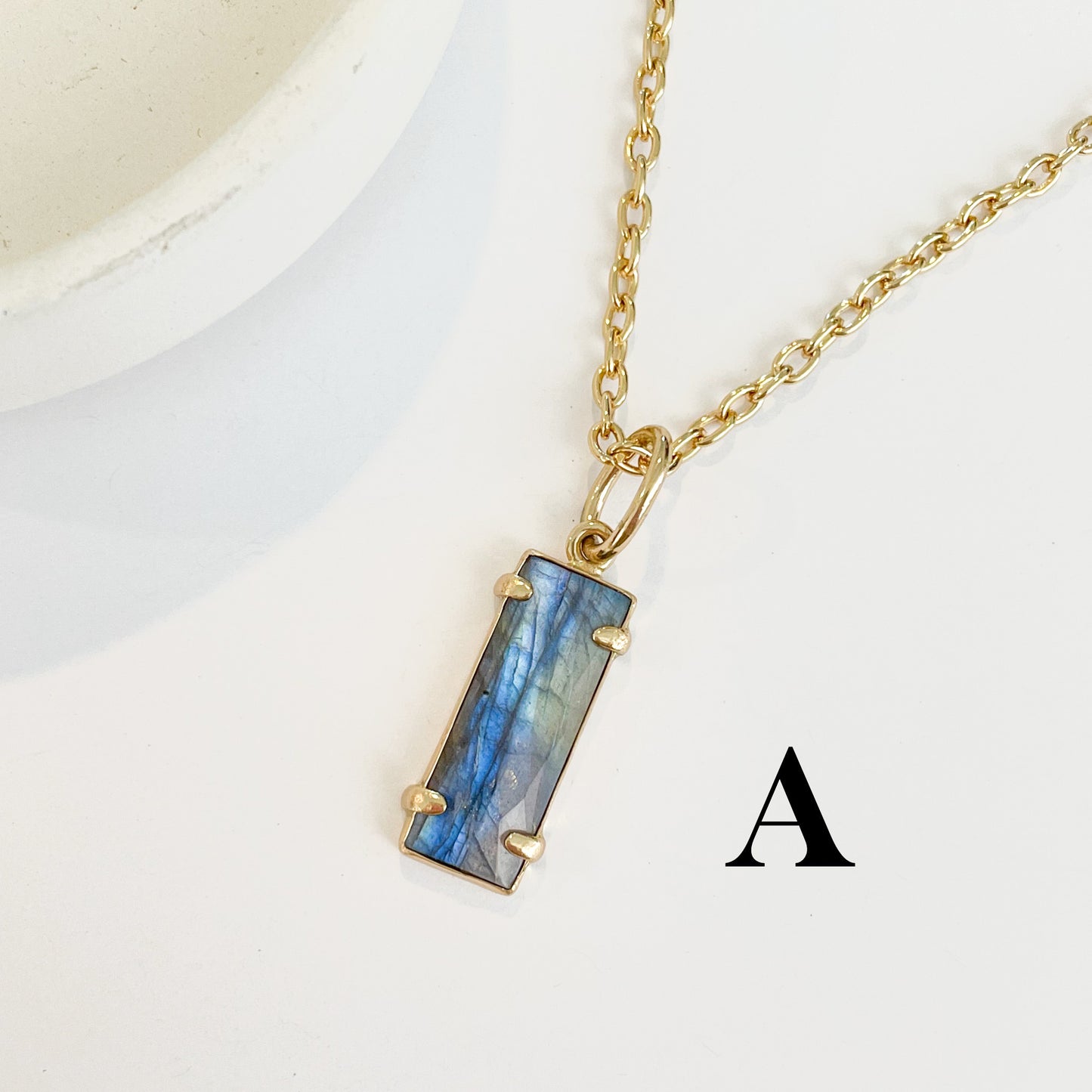 Labradorite Slim Pendant  - Alchemia Gold