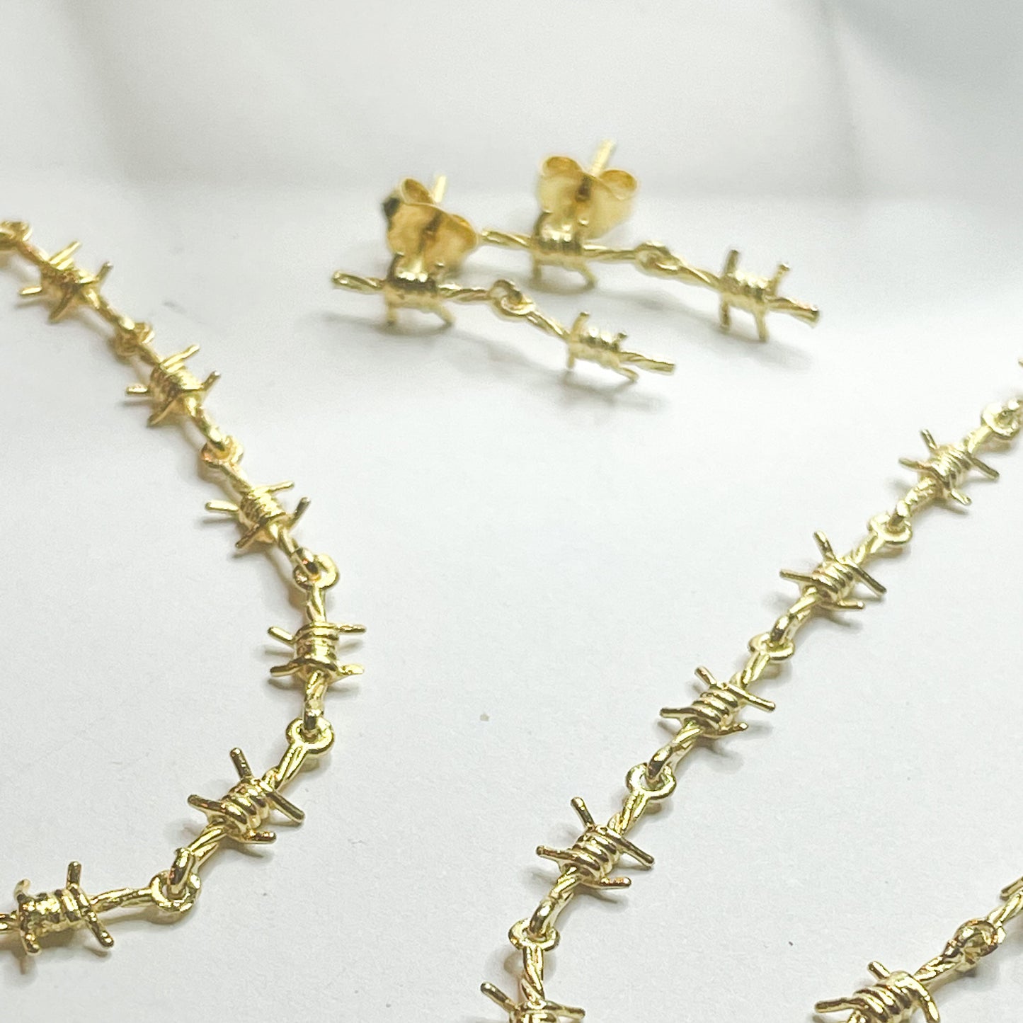 Barbwire Collection 18k Gold