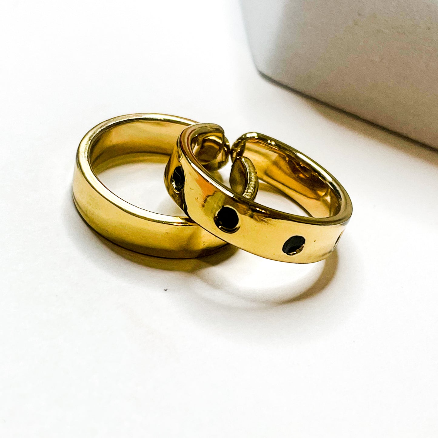 Solid Band Rings - Alchemia