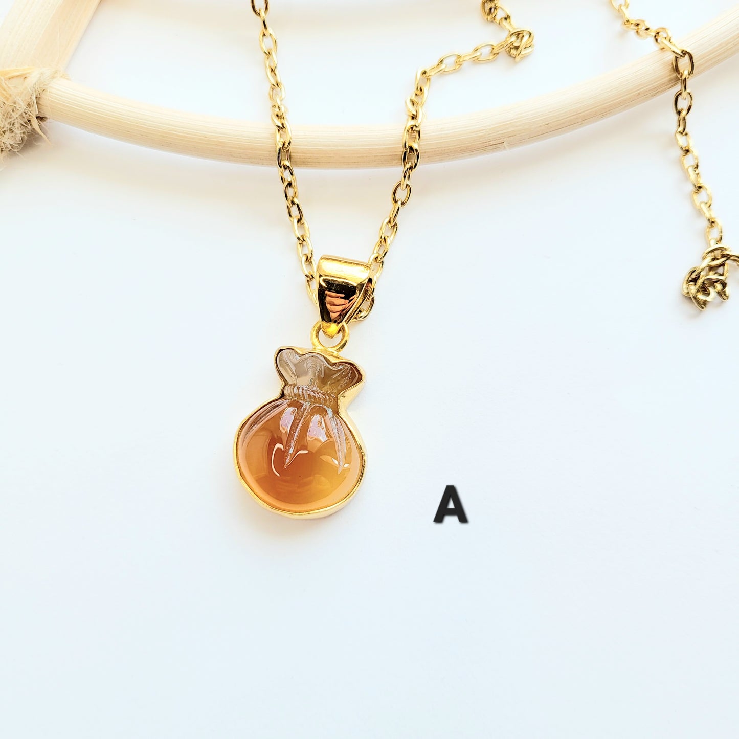 Agate Money Bag Feng Shui Ring & Pendant - Alchemia