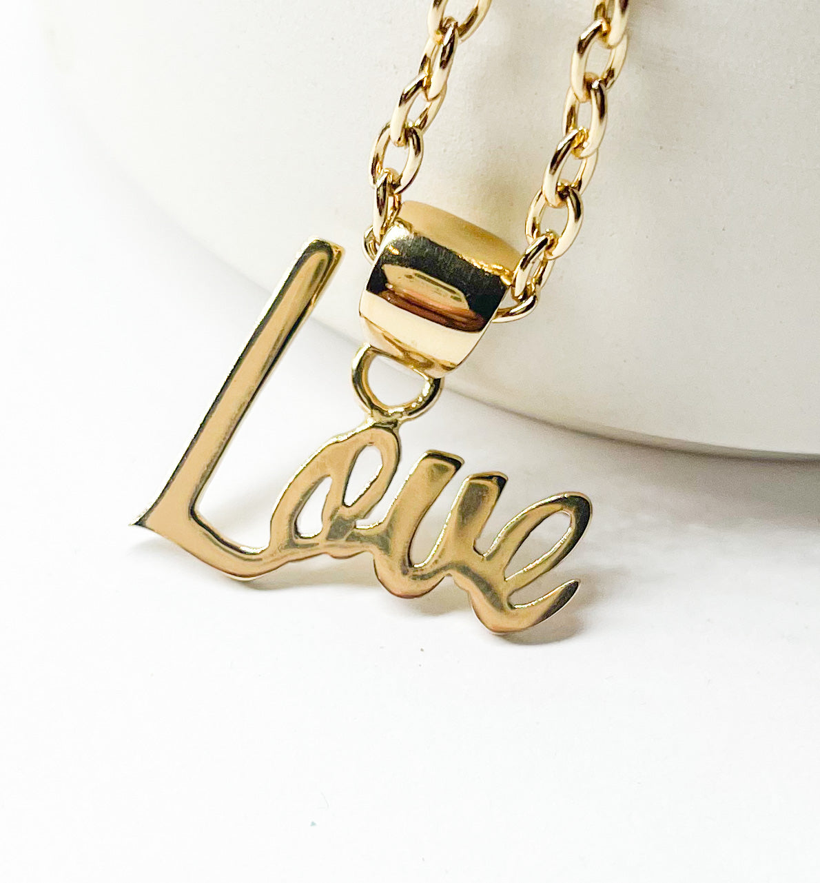 Love Word Pendant - Alchemia