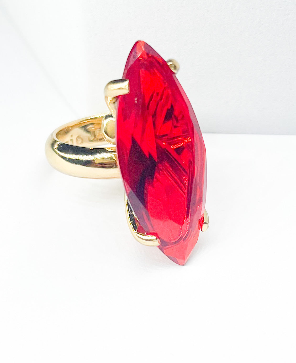 Red Nano Glass Prong Ring - Alchemia