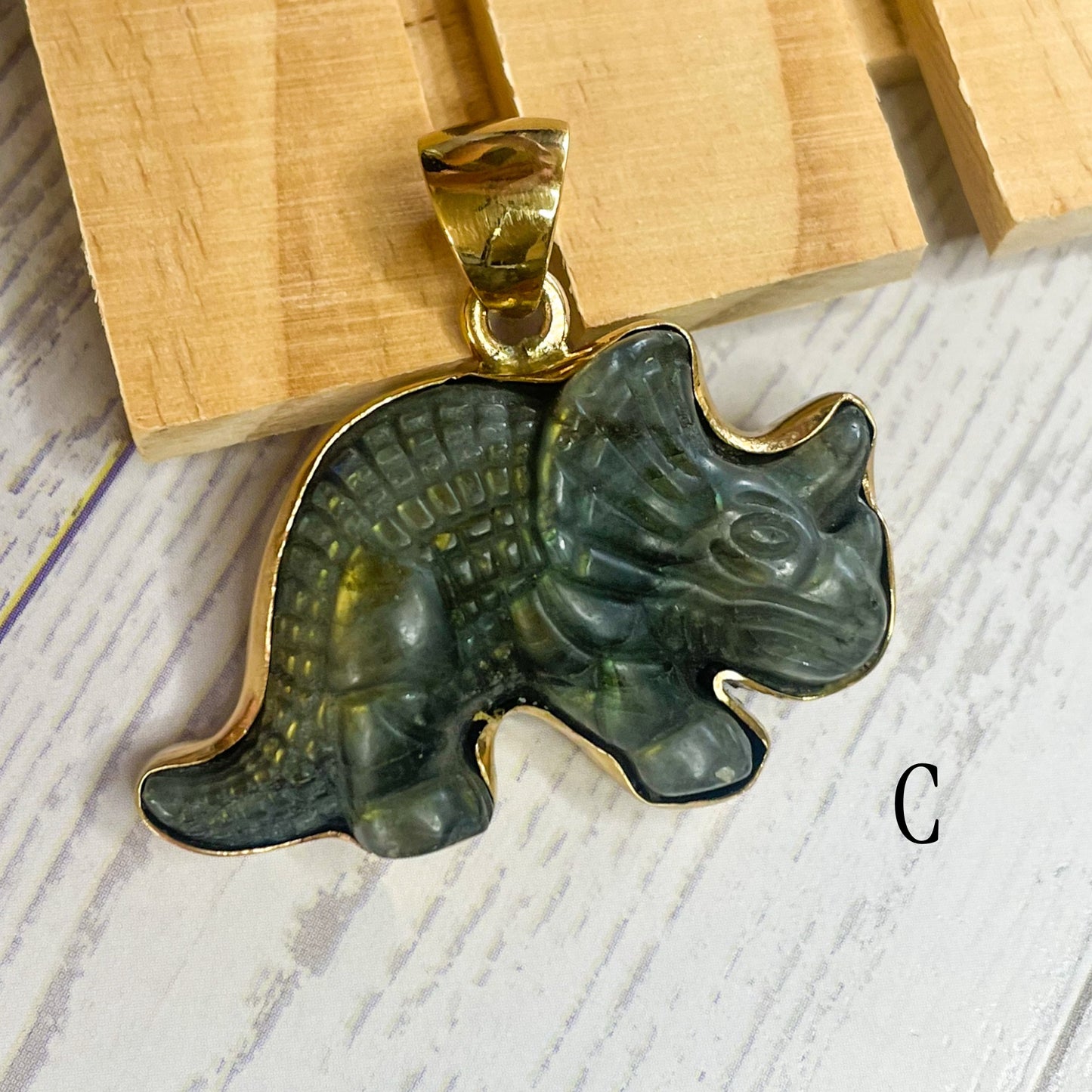 Labradorite Dinosaur Pendants - Alchemia