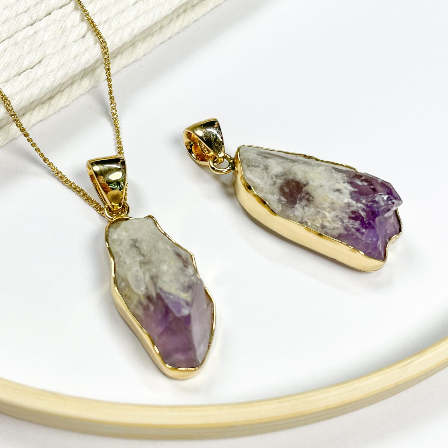 Mini Dragon Tooth Pendant - Alchemia