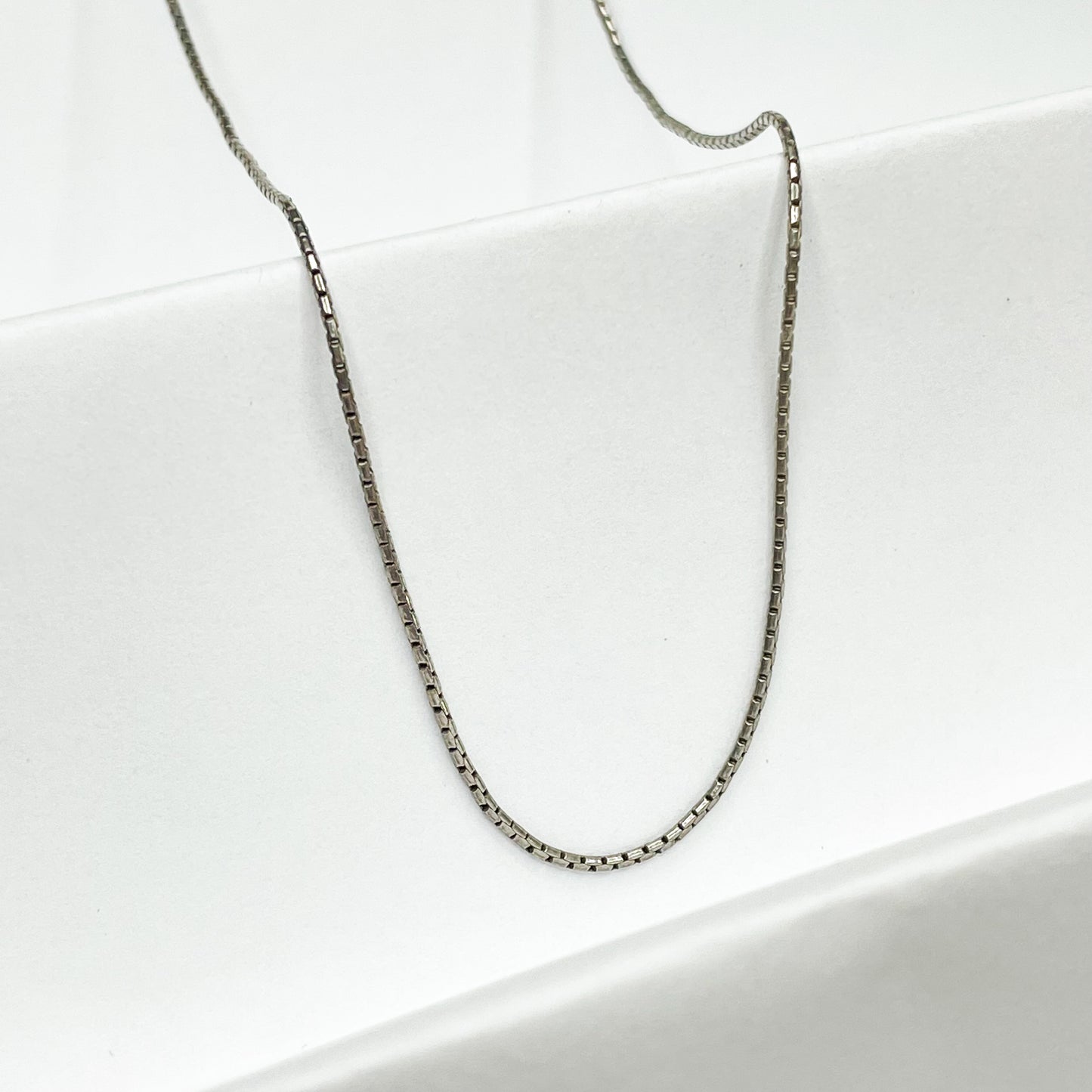 Light SSS Oxi Chain - 17 Inches