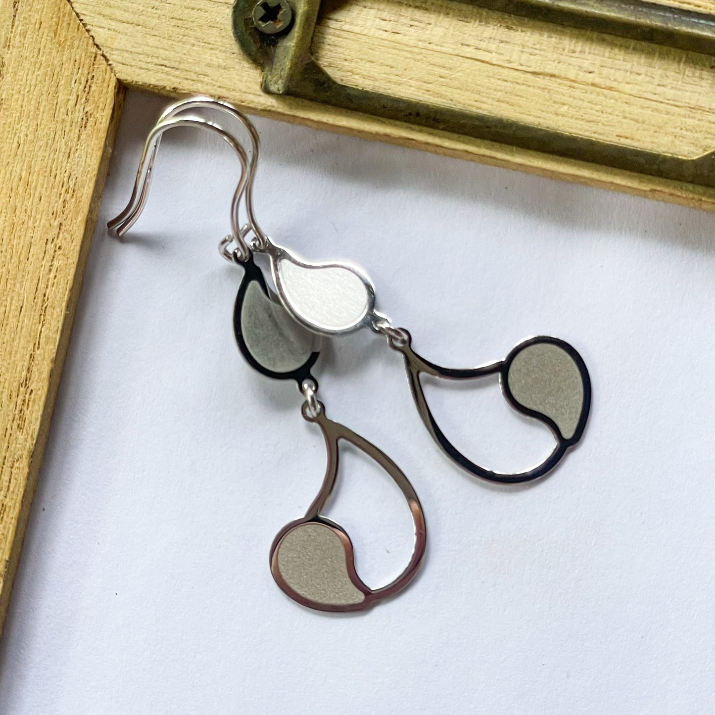 Paisley Dangle Earring - Solid Sterling Silver