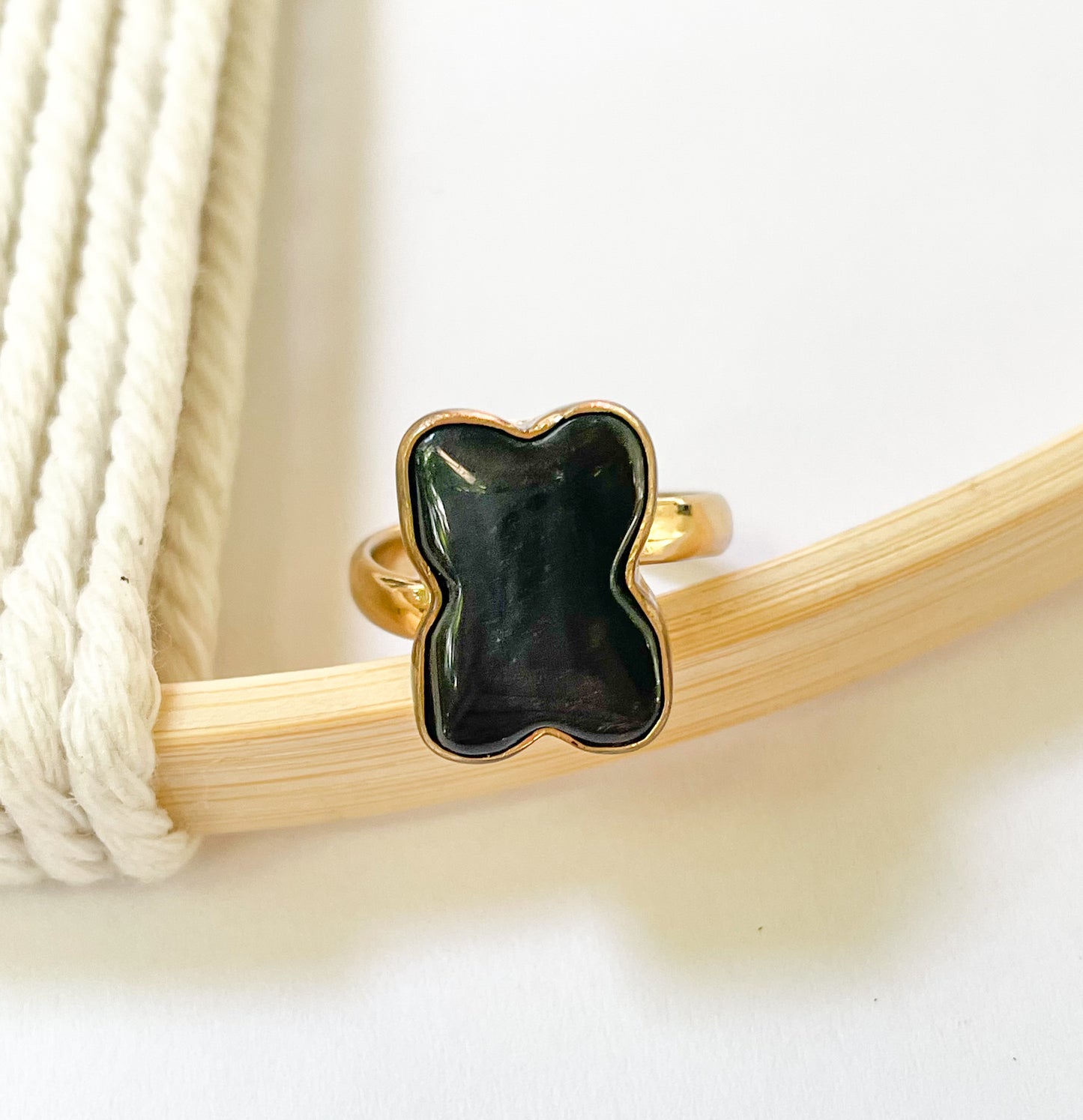 Black Onyx Dog Bone Ring - Alchemia