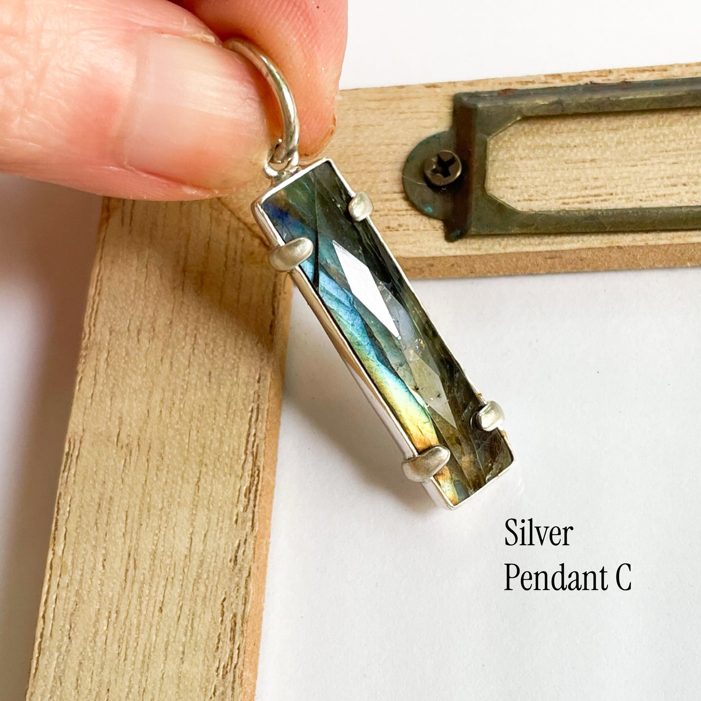 Labradorite Slim Bezel Prong Collection - Both Metals