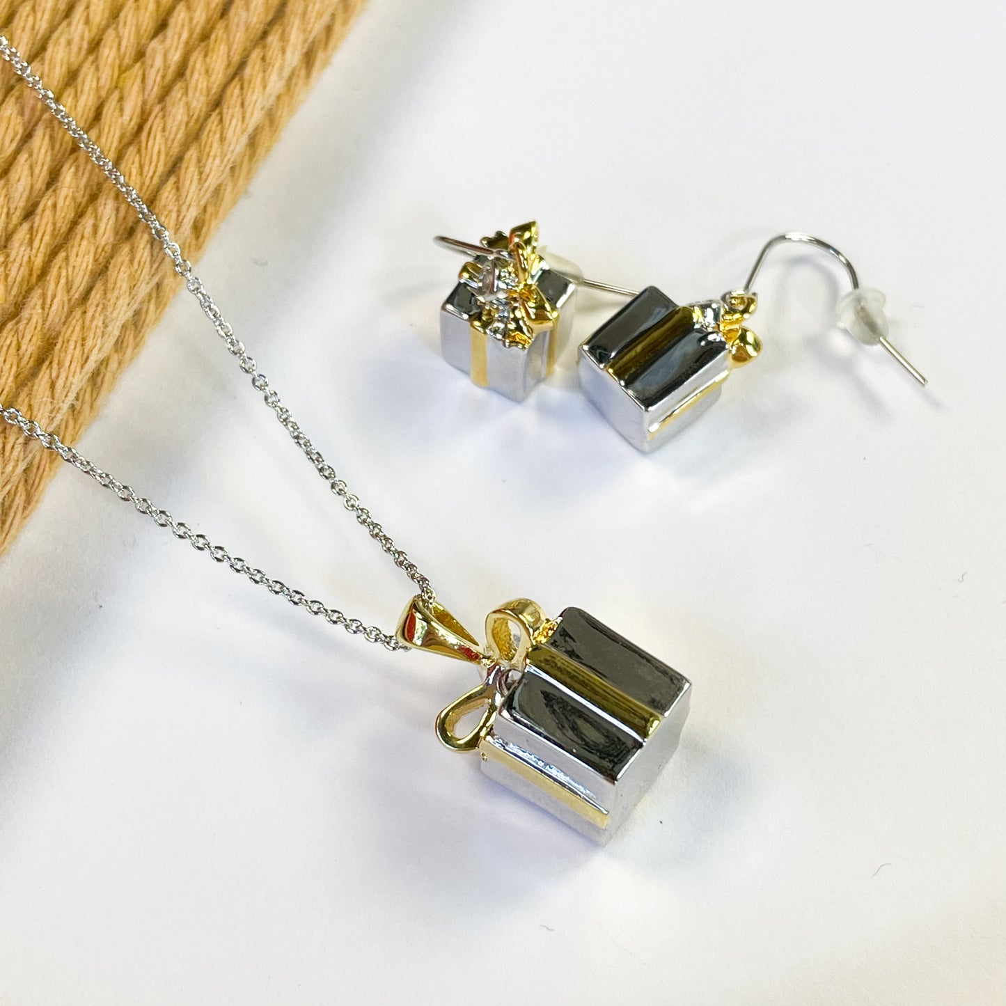 Present Set - Rhodium