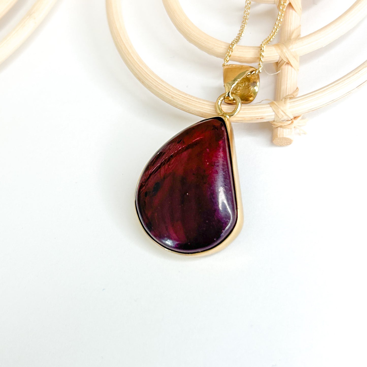 Pink Labradorite Pendant - Alchemia