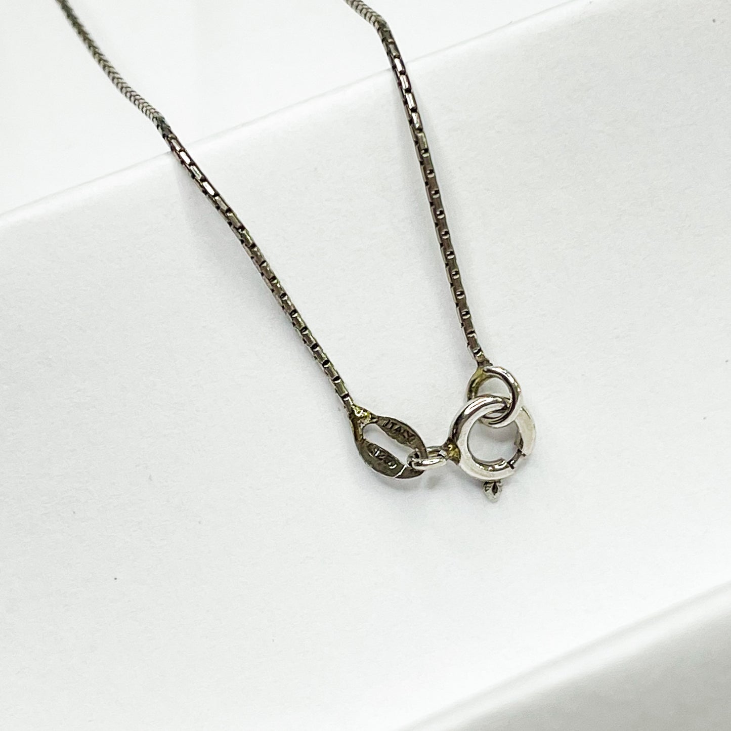 Light SSS Oxi Chain - 17 Inches