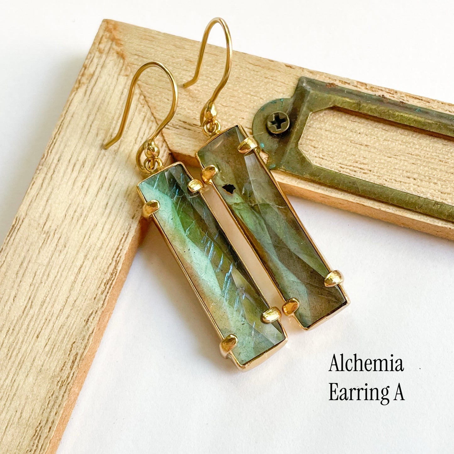 Labradorite Slim Bezel Prong Collection - Both Metals