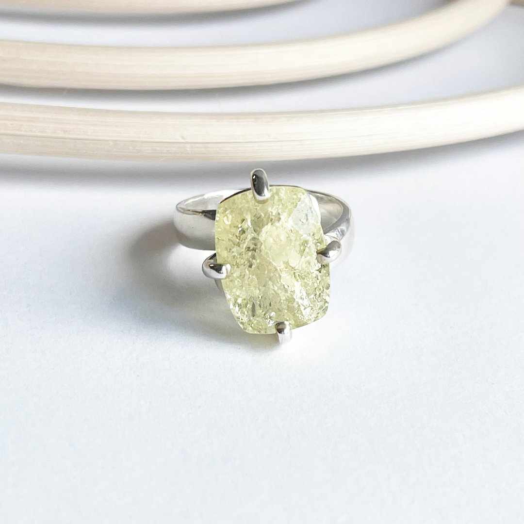 Yellow Crackle Quartz Prong - Solid Sterling Silver