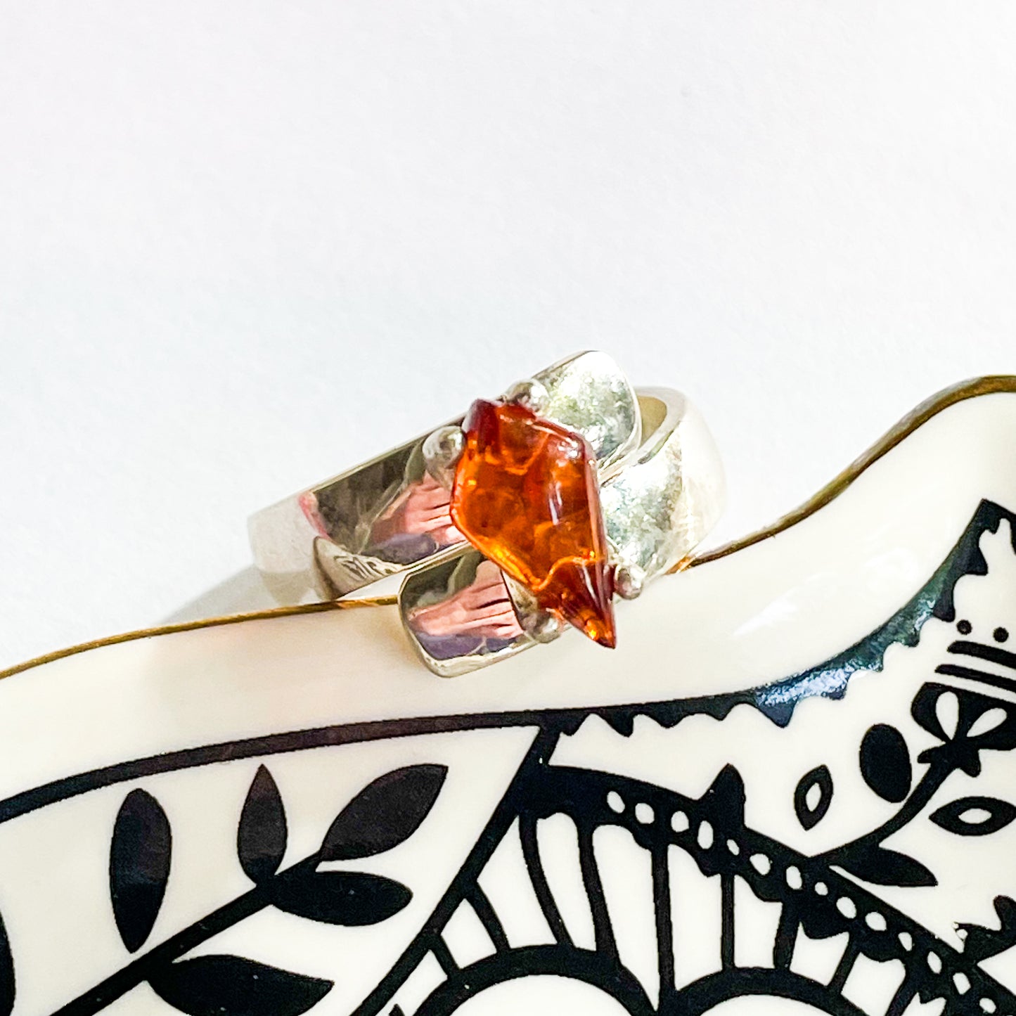 Amber Kite Prong Ring - Solid Sterling Silver
