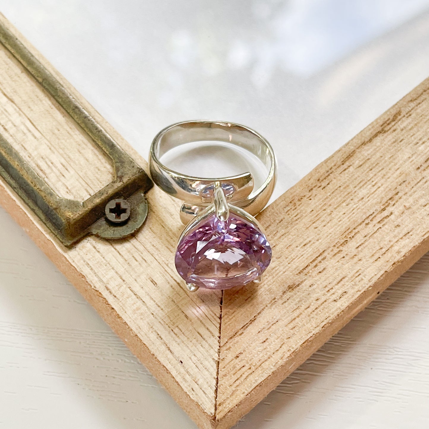 Rose De France Chunky Tear Prong Ring - Solid Sterling Silver