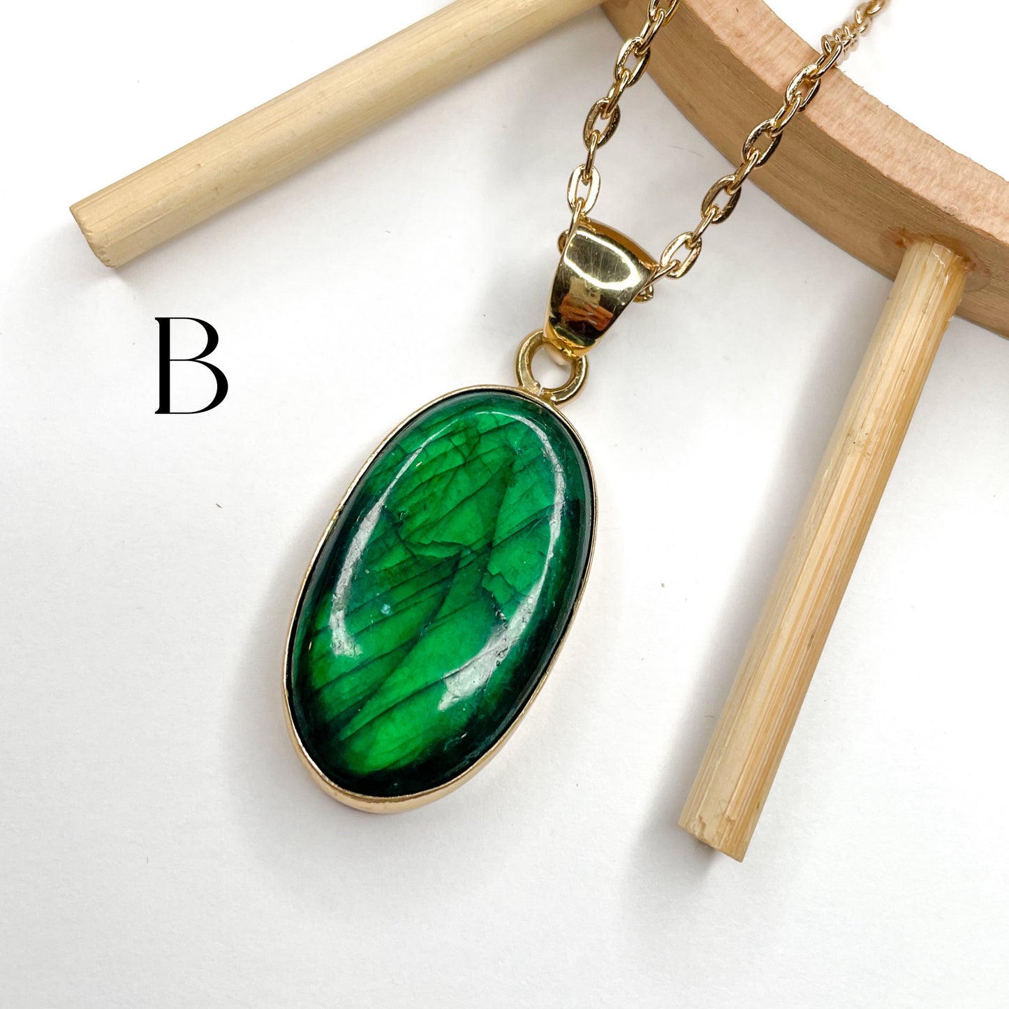 Green Labradorite Ring & Pendant - Alchemia