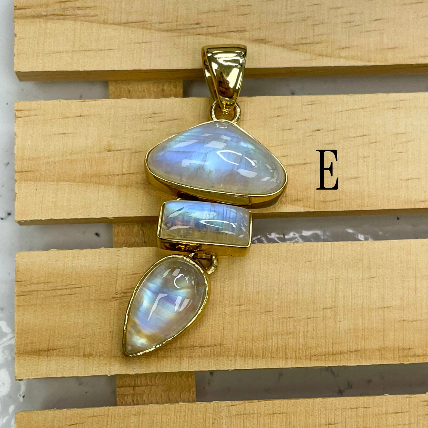Multi Rainbow Moonstone Pedants - Alchemia