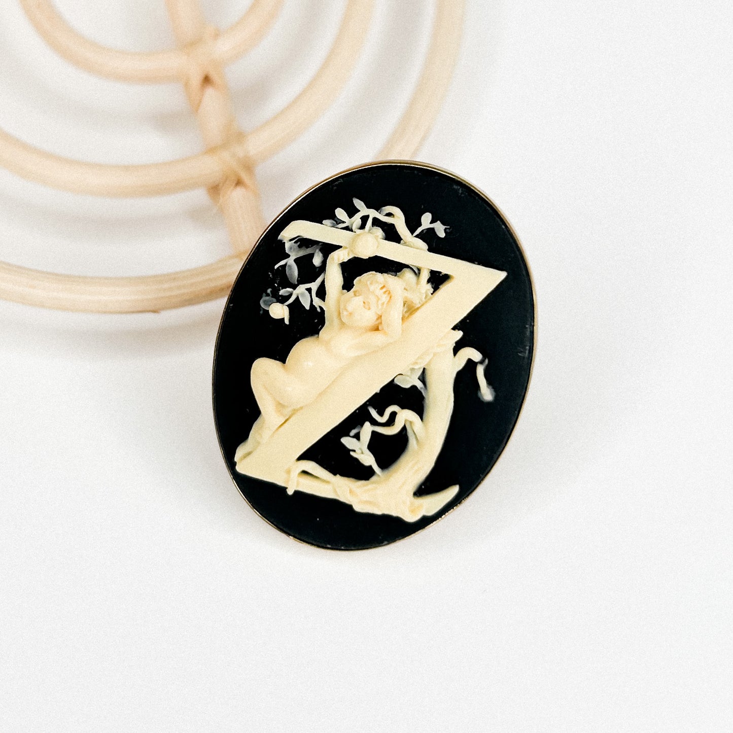 Cameo Initial Ring(N-Z) - Alchemia