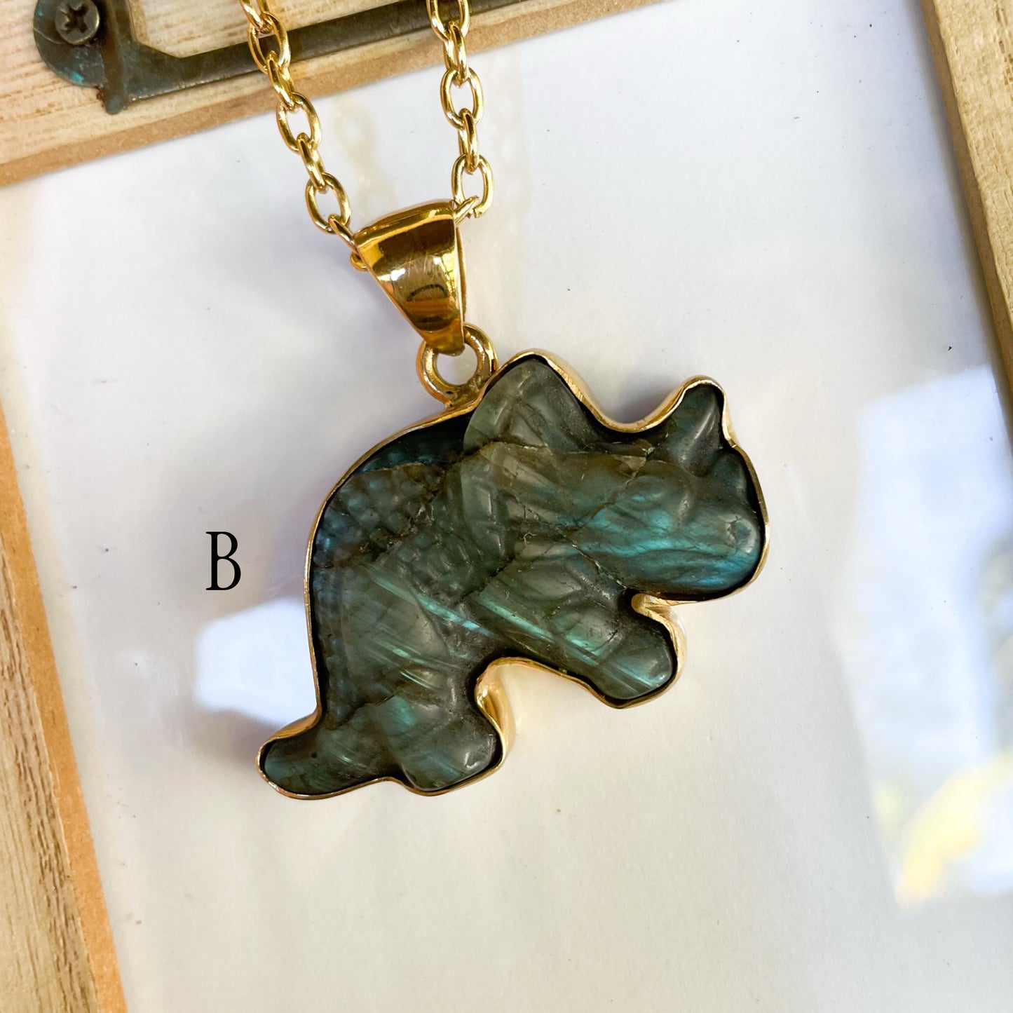 Labradorite Dinosaur Pendants - Alchemia