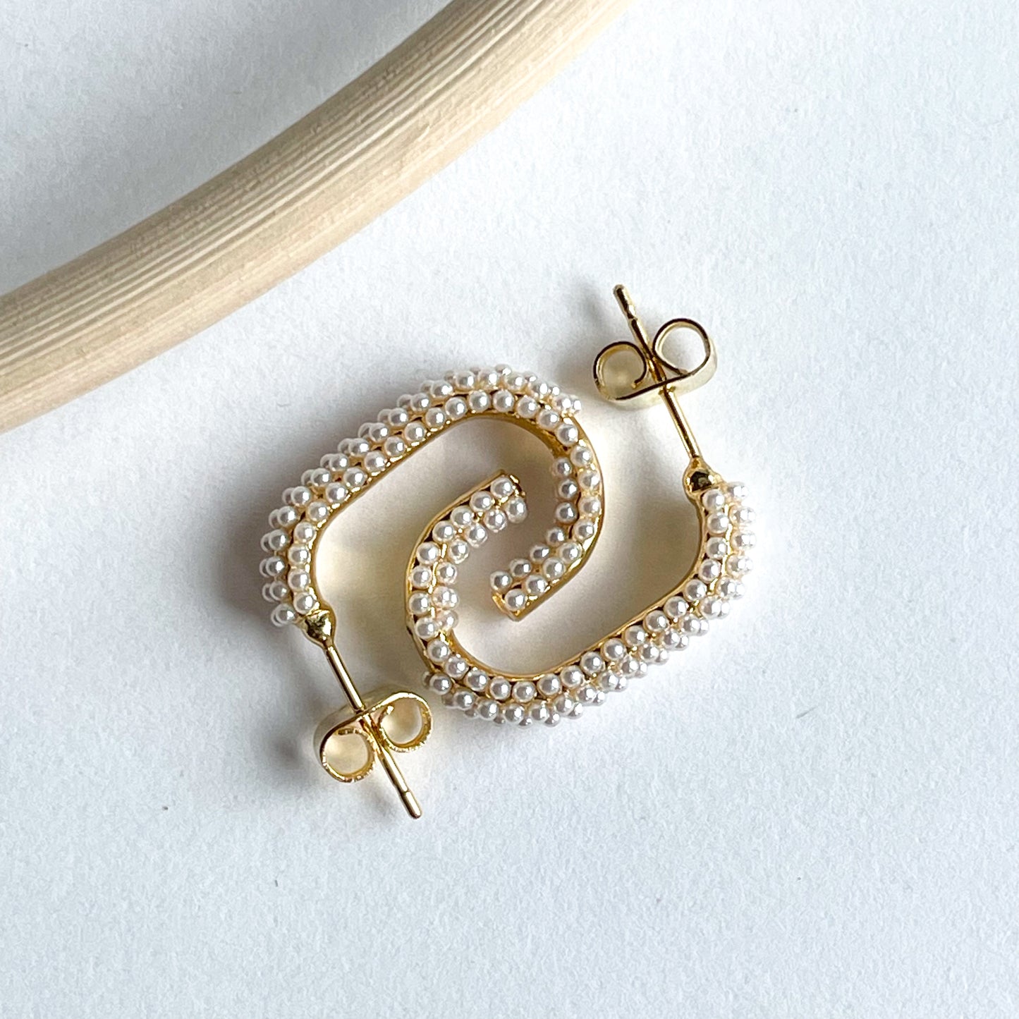 Rectangle Pearl Hoop Earring - 18k Gold Filled