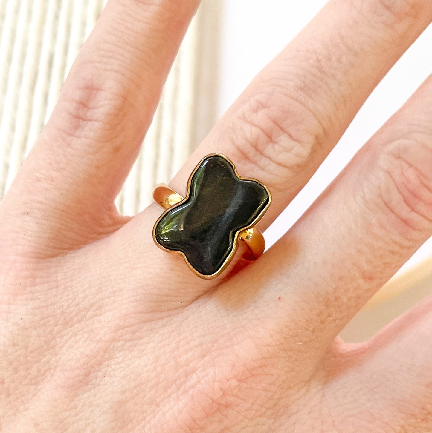 Black Onyx Dog Bone Ring - Alchemia