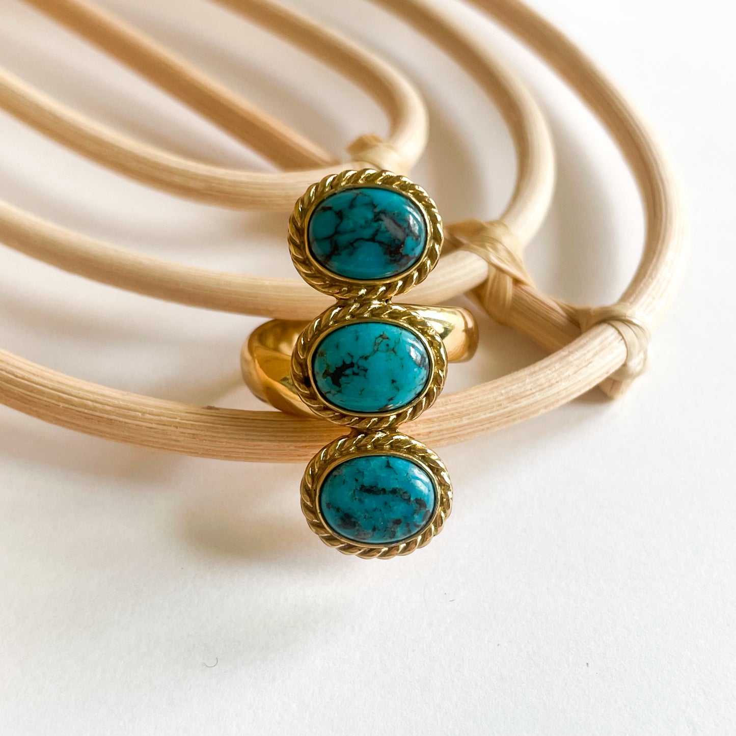 Turquoise Crawler - Alchemia