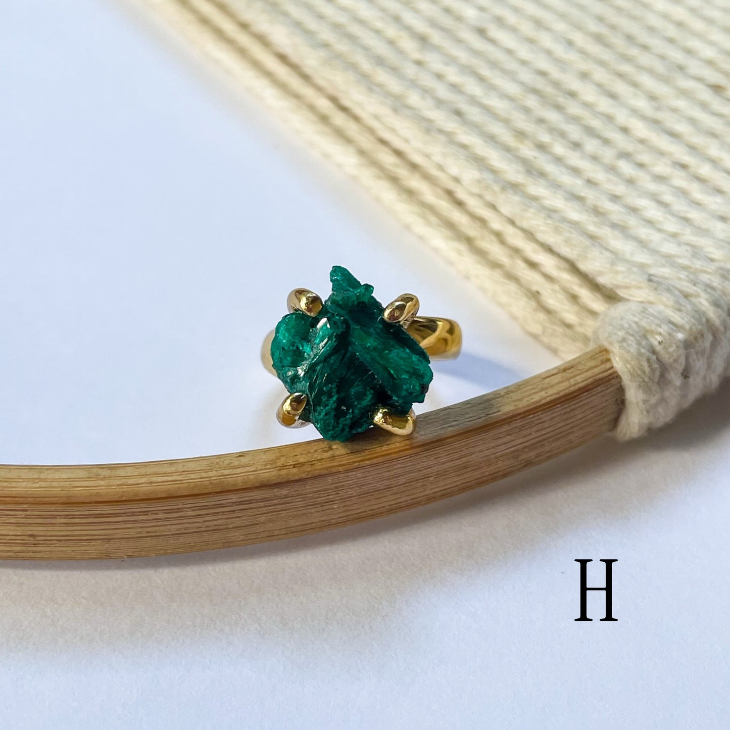 Freeform Chrome Diopside Ring - Alchemia