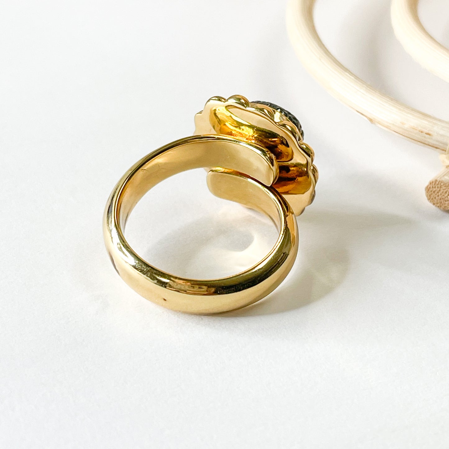 Hematite Buddha Ring - Alchemia