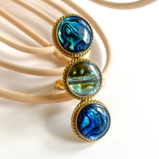 Abalone Crawler Ring - Alchemia