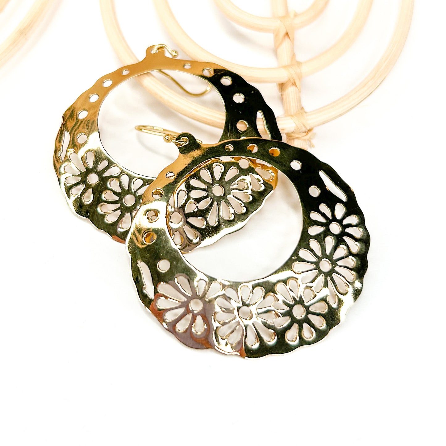 Flower Circle Dangle Earring - Alchemia