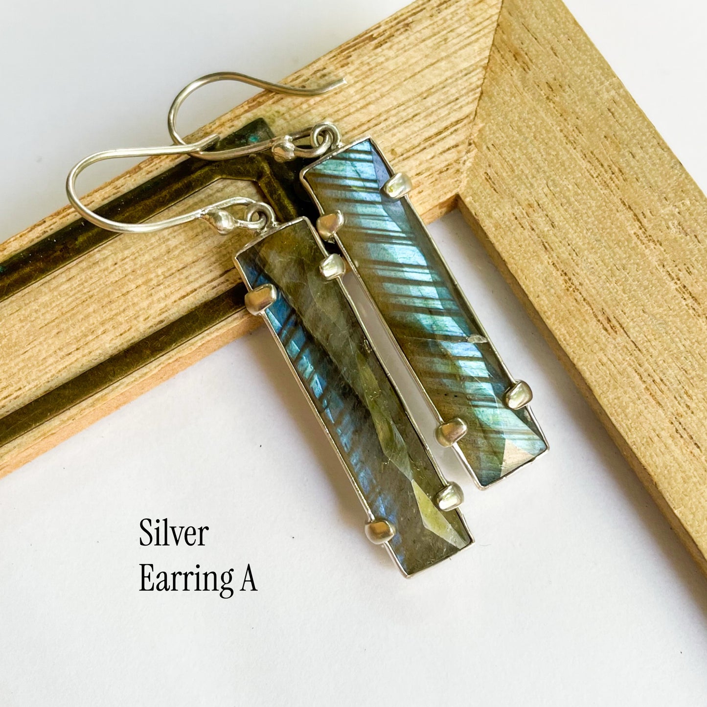 Labradorite Slim Bezel Prong Collection - Both Metals