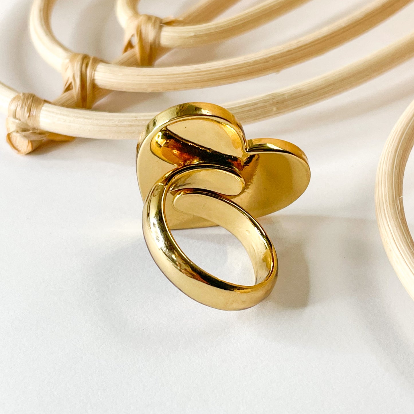 Solid Heart Ring - Alchemia