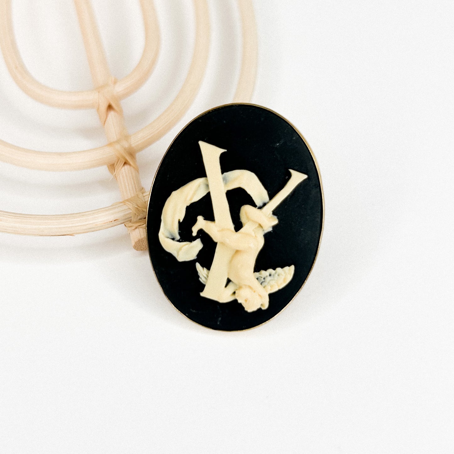 Cameo Initial Ring(N-Z) - Alchemia