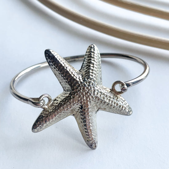 Load image into Gallery viewer, Starfish Bangle - Solid Sterling Silver
