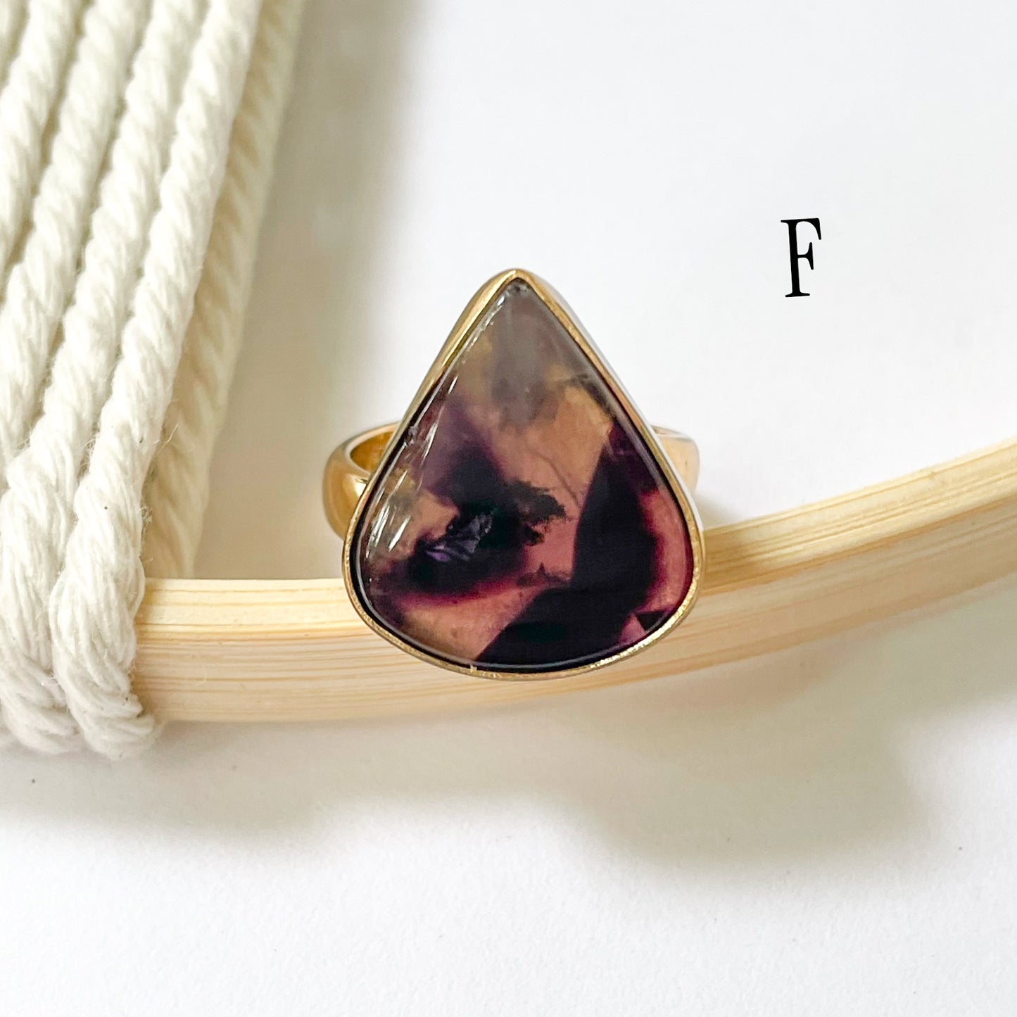Trapiche Amethyst Ring - Alchemia