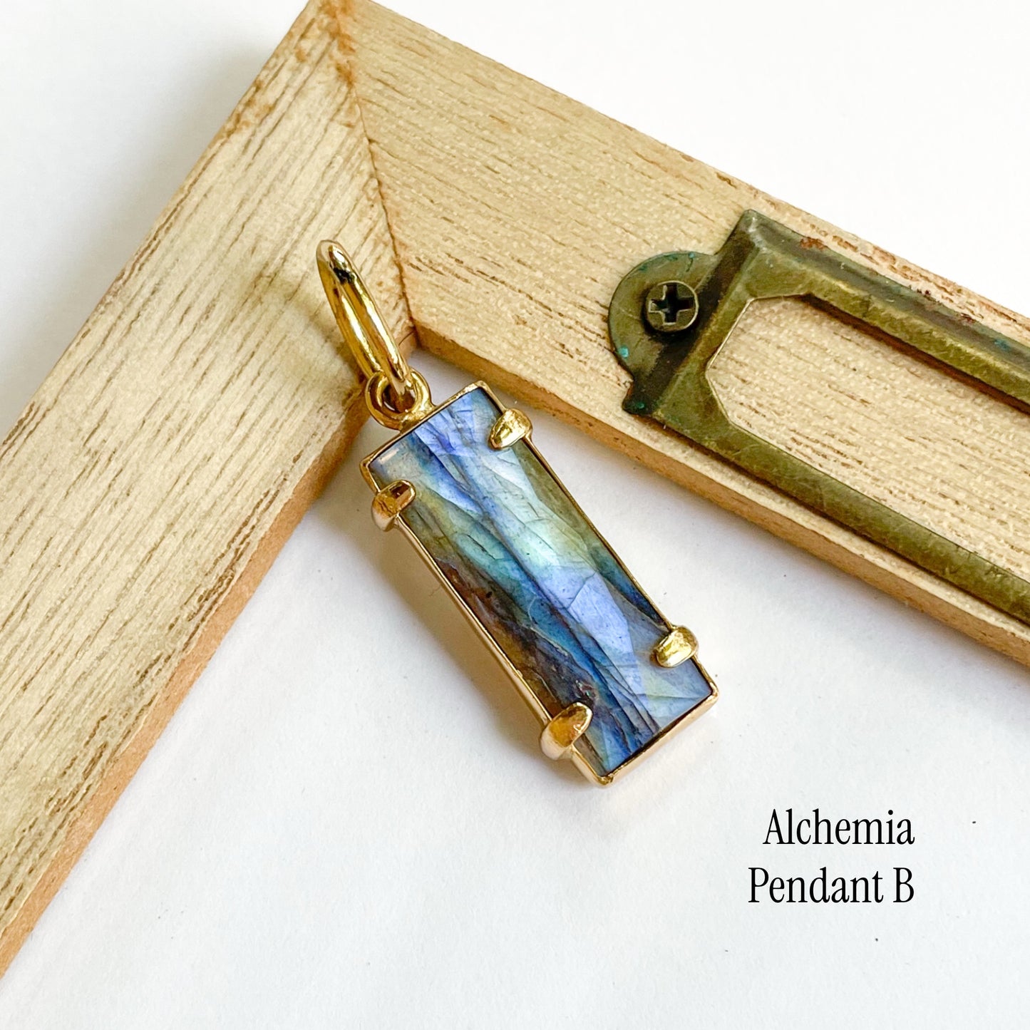 Labradorite Slim Bezel Prong Collection - Both Metals
