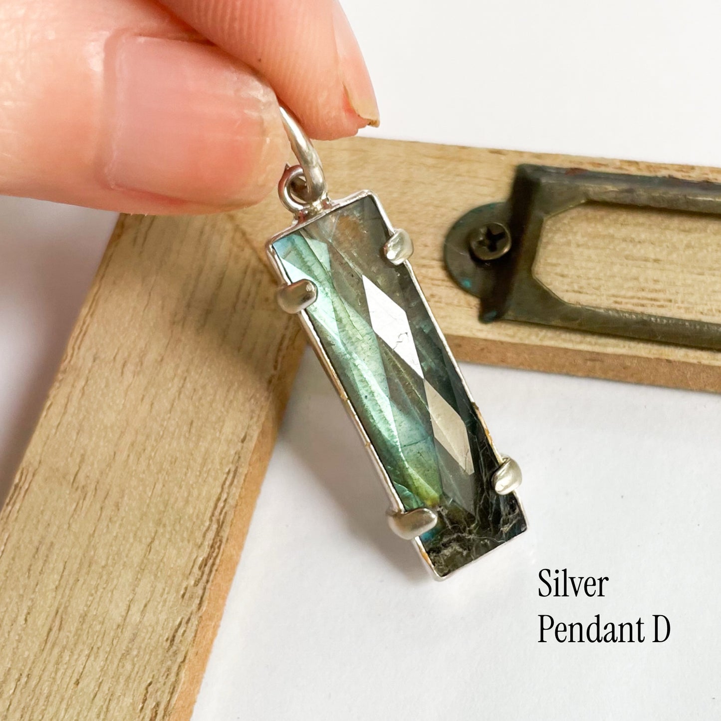 Labradorite Slim Bezel Prong Collection - Both Metals