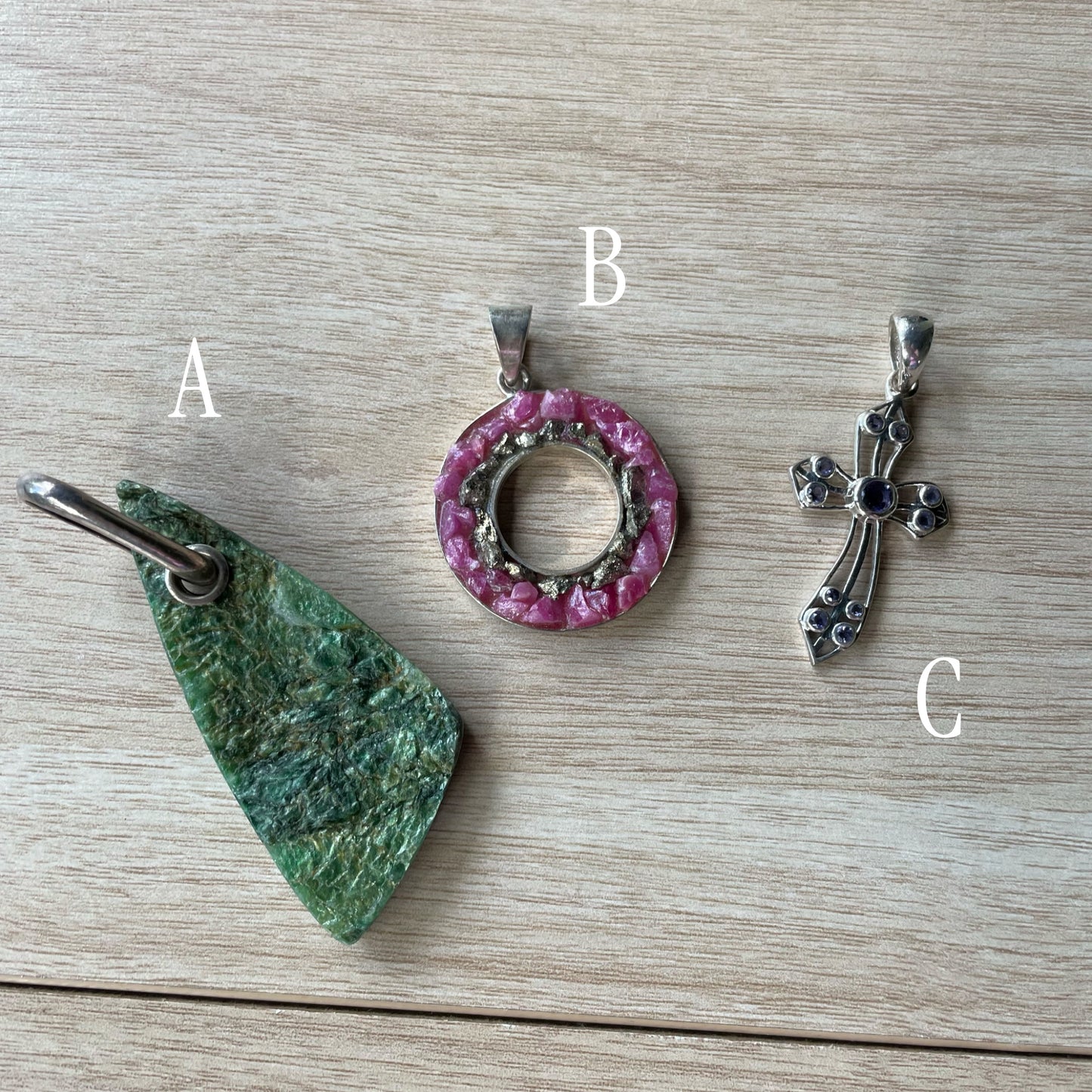 Kris's Closet Raid Necklaces ONE