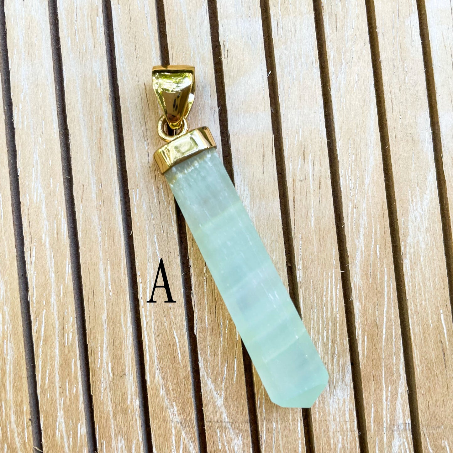 Green Calcite Point Pendant - Alchemia
